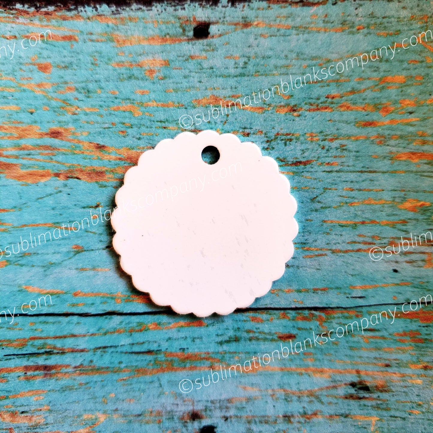 2-Sided Round Scalloped Pet ID Sublimation/Laserable Blank with ring