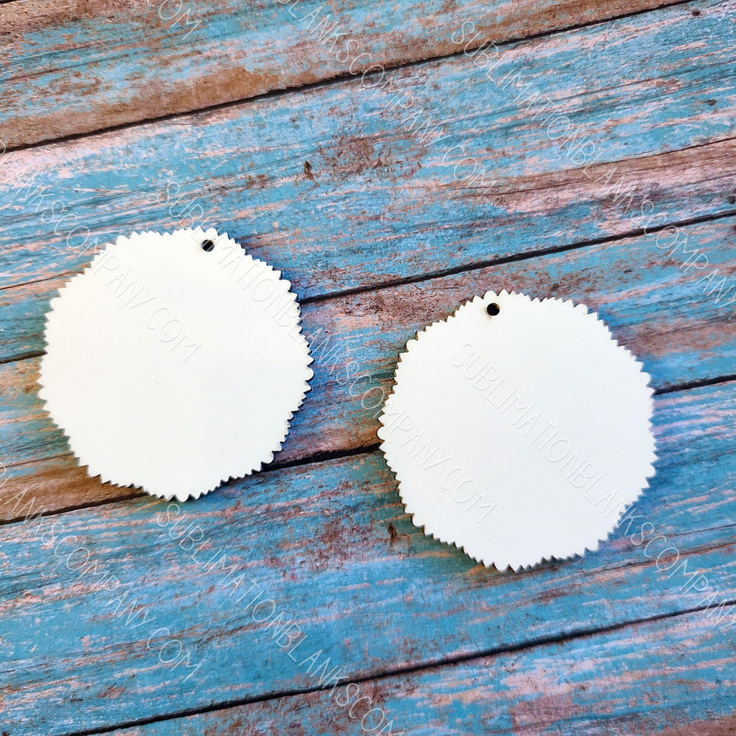 Pair of Frilly Edge Round Necklace Pendant Sublimation Blanks (2 pcs)
